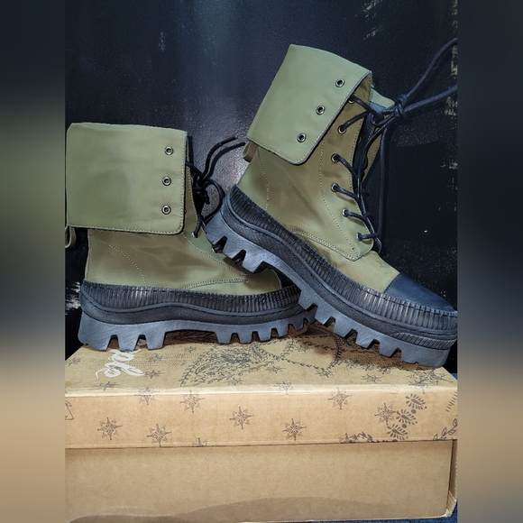 Free People Goldie Lug Lace Up Combat Boots - Picture 6 of 7